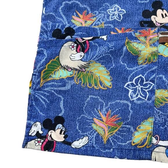Disney Fab Four Tropical Hawaiian 4-Pocket Scrub Top Sz M - Picture 5 of 10